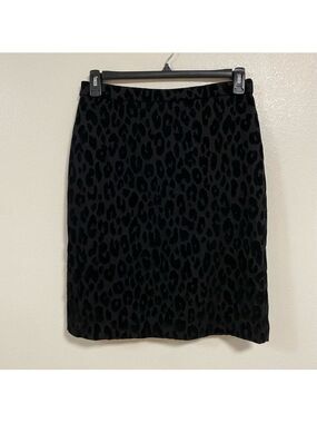 Ann Taylor Skirt Women’s Size 8 Black Velour Cheetah Print Pencil Skirt NWT